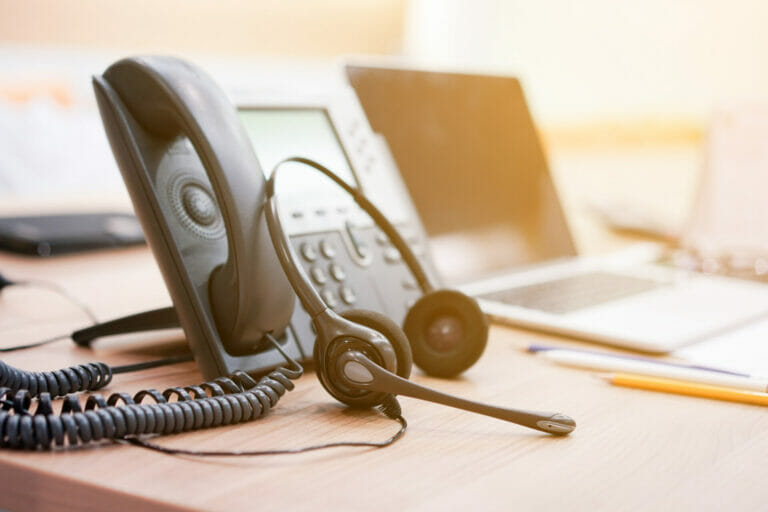 Call Centre - Phone and Headset